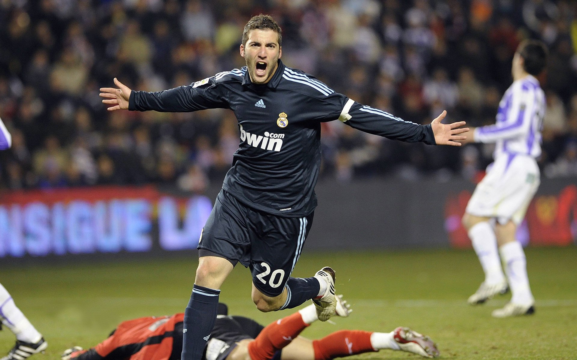 爱游戏在线玩-女足联赛引入VAR技术，女足技术统计